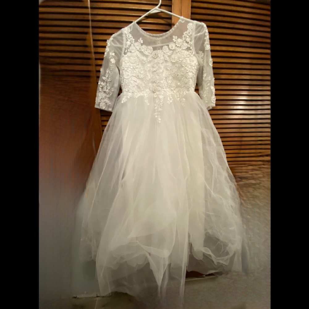 Girls dress